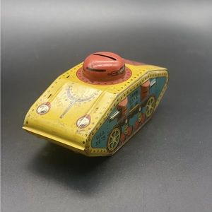 1940s Tank Bank USA X675 Tin Litho Army Military Toy Vehicle Coin Piggy Bank